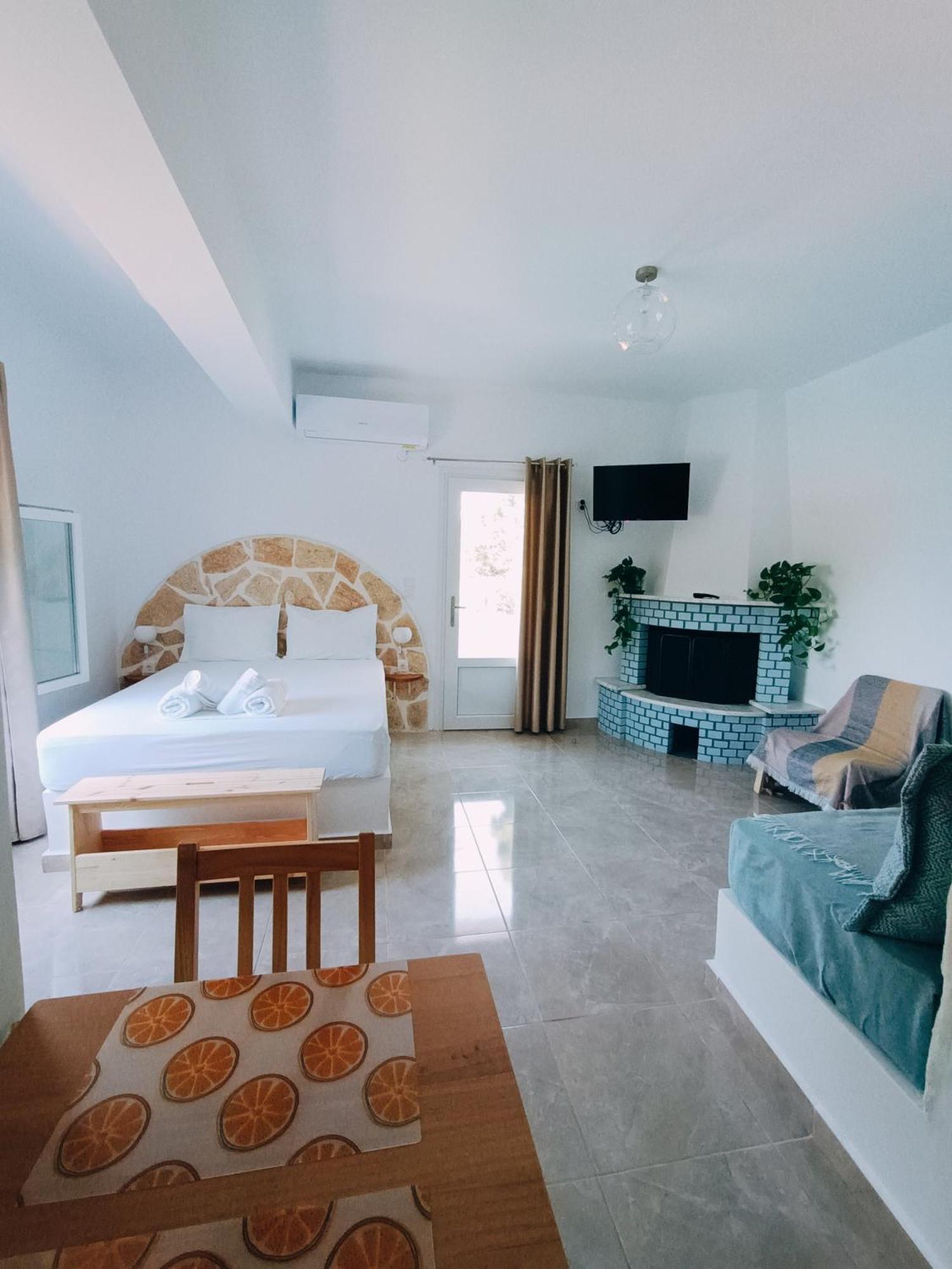 The Life Suites Limniónas Exterior foto